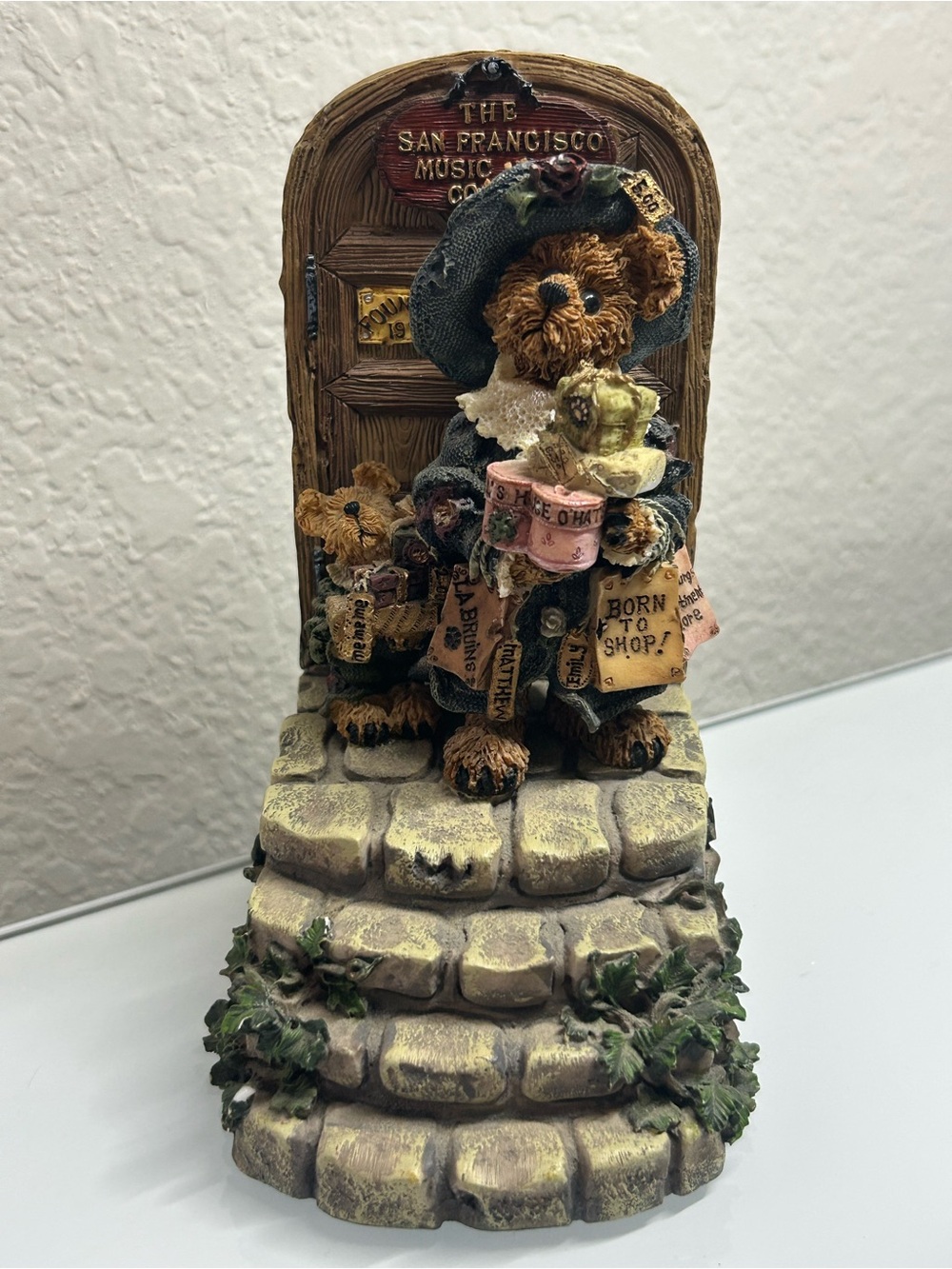 Boyds Bears San Francisco Music Box Born To Shop We've Only Just Begun